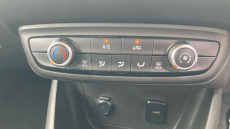 Vauxhall Crossland 1.2 Turbo Design 5dr Petrol Hatchback